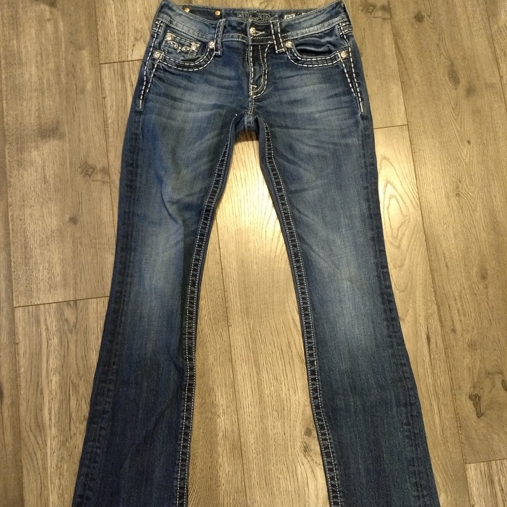 EUC Miss Me Bootcut Jeans